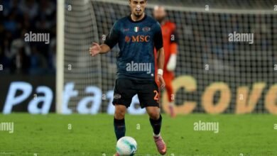 باتورينا ودياو يقودان كومو للفوز 2-1 على نابولي