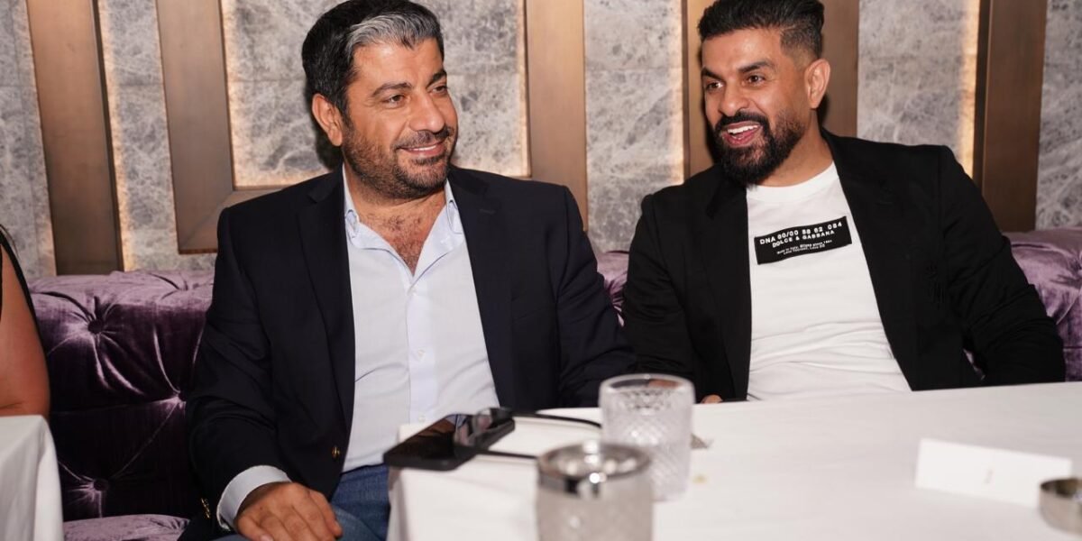 الخبير العالمي أحمد سليمان يواصل توسيع حضوره وتأثيره في عالم الشعر