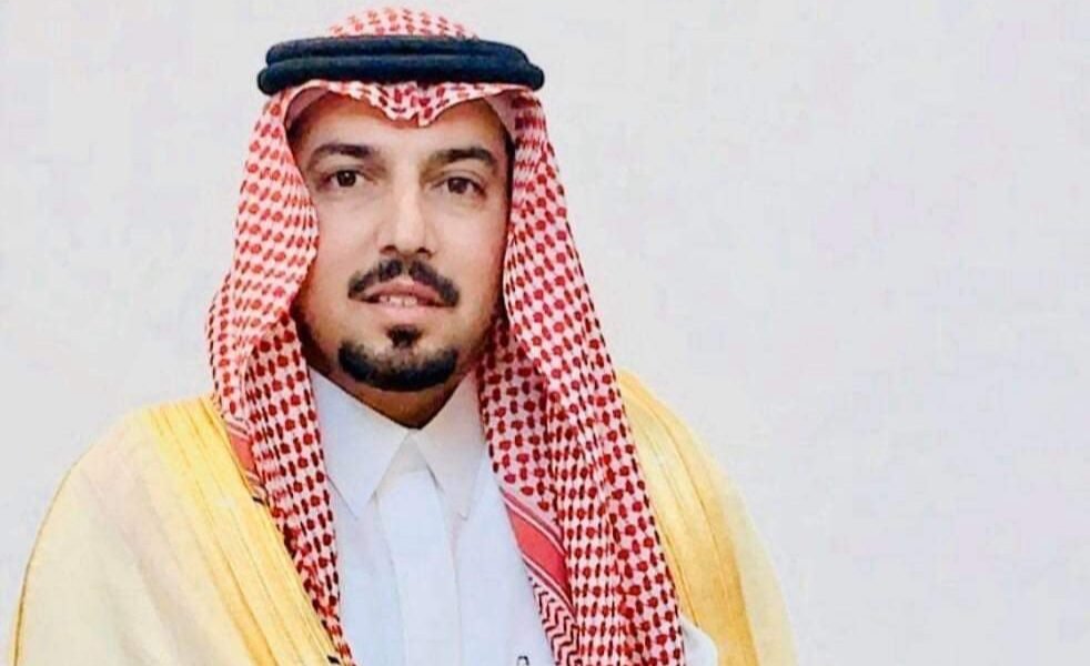 الشيخ فؤاد بن محمد النادر يرسل شحنة مساعدات الى ضحايا تفجير بيروت