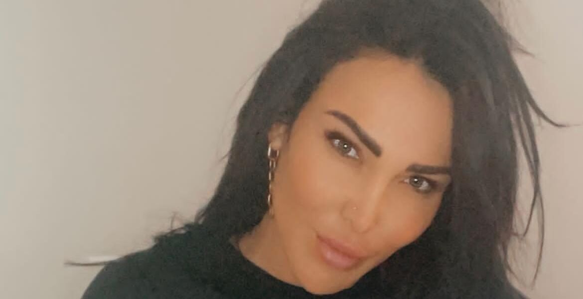 نتالي حجيج الشهيرة بـ جعدانيستا تتربع على عرش القلوب بخفة ظلها - صورة مميزة نتالي حجيج الشهيرة بـ جعدانيستا تتربع على عرش القلوب بخفة ظلها