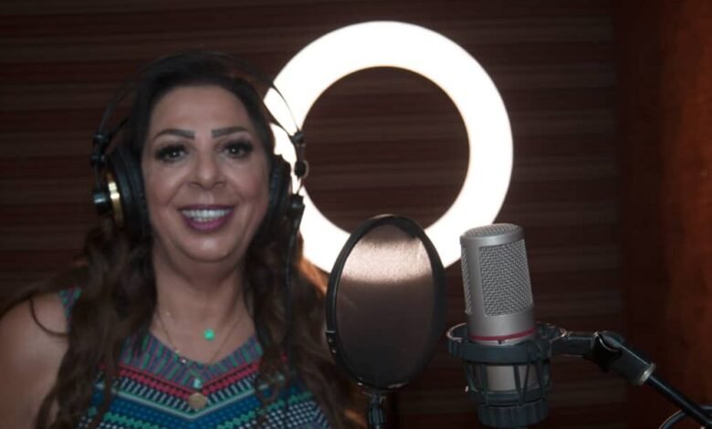 الآن المجموعة المقيمة في لبنان تضع بصمتها الة على الأغنية لتزيدها لونا و رونقاً مميزا