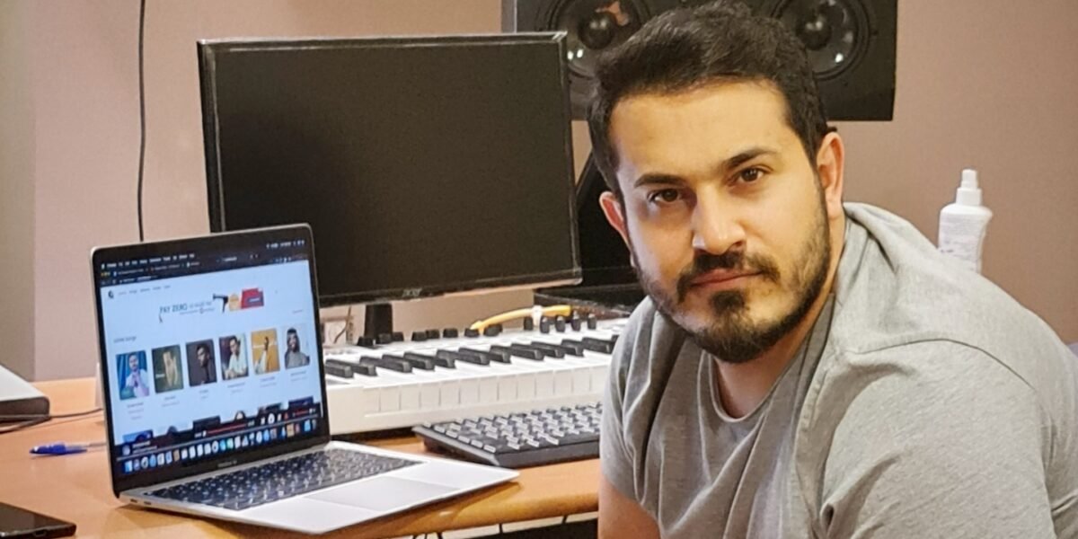 الخبير التقني ahmad shhadeh يحذر أولياء الأمور من 5 أخطار تهدد الطلاب أثناء التعليم عن بعد - صورة مميزة صورة مميزة: الخبير التقني ahmad shhadeh يحذر أولياء الأمور من 5 أخطار تهدد الطلاب أثناء التعليم عن بعد
