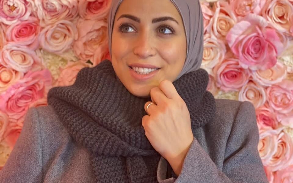 الشيف فاتنة ضاهر تكشف عن طرق مبتكرة لتفريز الأطعمة لشهر رمضان - صورة مميزة صورة مميزة: الشيف فاتنة ضاهر تكشف عن طرق مبتكرة لتفريز الأطعمة لشهر رمضان