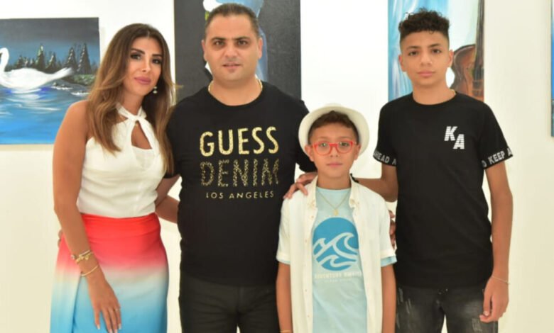 الطفل المبدع الرسام جون جاسوس يعرض لوحاته للمرة الاولى ويُذهل الحضور !