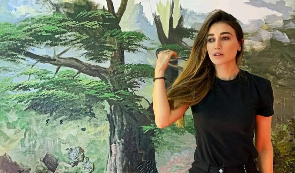 صورة مميزة: الفنانة التشكيلية ليال خولي الأرزة بالنسبة لي قصة كبيرة!