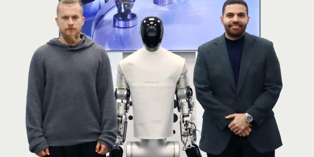 صورة مميزة: مستقبل الروبوتات في السعودية QSS وHumanoid البريطانية توقعان شراكة لتطوير وتوطين التقنيات الروبوتية.